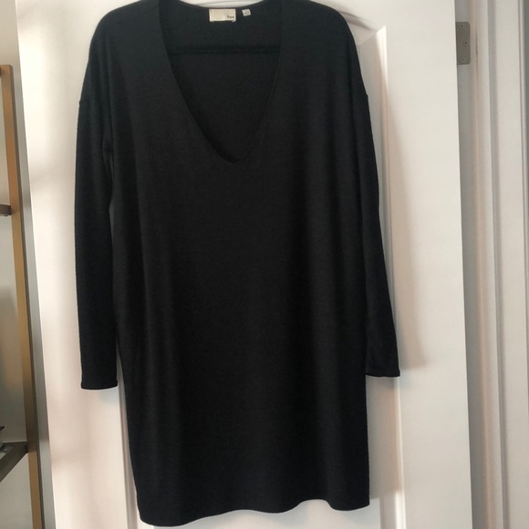 Aritzia - Wilfred Free Dress - Picture 2 of 4